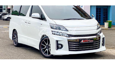 2013 Toyota Vellfire ZG 2013 Toyota Vellfire ZG