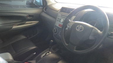 2015 Toyota Avanza VELOZ - SIAP PAKAI!!! (s-2) 2015 Toyota Avanza VELOZ - SIAP PAKAI!!! (s-2)