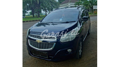 2013 Chevrolet Spin LTZ 2013 Chevrolet Spin LTZ