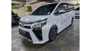 2019 Toyota Voxy 2.0 2019 Toyota Voxy 2.0