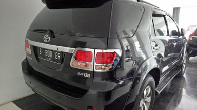 2006 Toyota Fortuner G luxury - Kondisi terawat, siap pakai. (s-3) 2006 Toyota Fortuner G luxury - Kondisi terawat, siap pakai. (s-3)