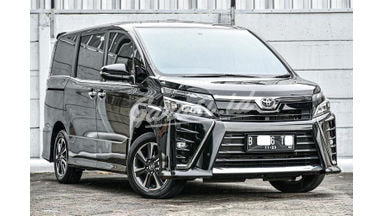2018 Toyota Voxy 2.0 - Siap Pakai 2018 Toyota Voxy 2.0 - Siap Pakai