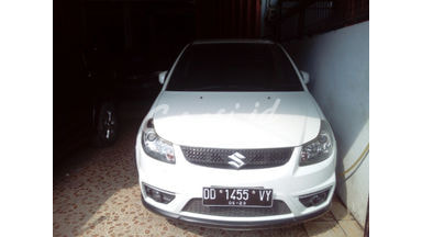 2011 Suzuki Sx4 X-OVER - Terawat Siap Pakai 2011 Suzuki Sx4 X-OVER - Terawat Siap Pakai