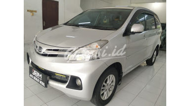 2015 Daihatsu Xenia R Deluxe 2015 Daihatsu Xenia R Deluxe