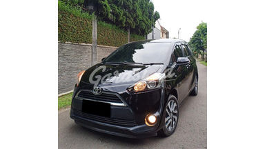 2017 Toyota Sienta V - Mobil Pilihan 2017 Toyota Sienta V - Mobil Pilihan