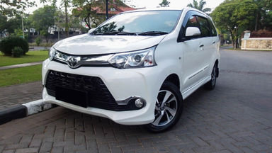2017 Toyota Avanza Veloz 1.5 - Mobil Pilihan (s-0) 2017 Toyota Avanza Veloz 1.5 - Mobil Pilihan (s-0)