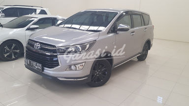 2017 Toyota Kijang Innova Venturer 2.0 2017 Toyota Kijang Innova Venturer 2.0