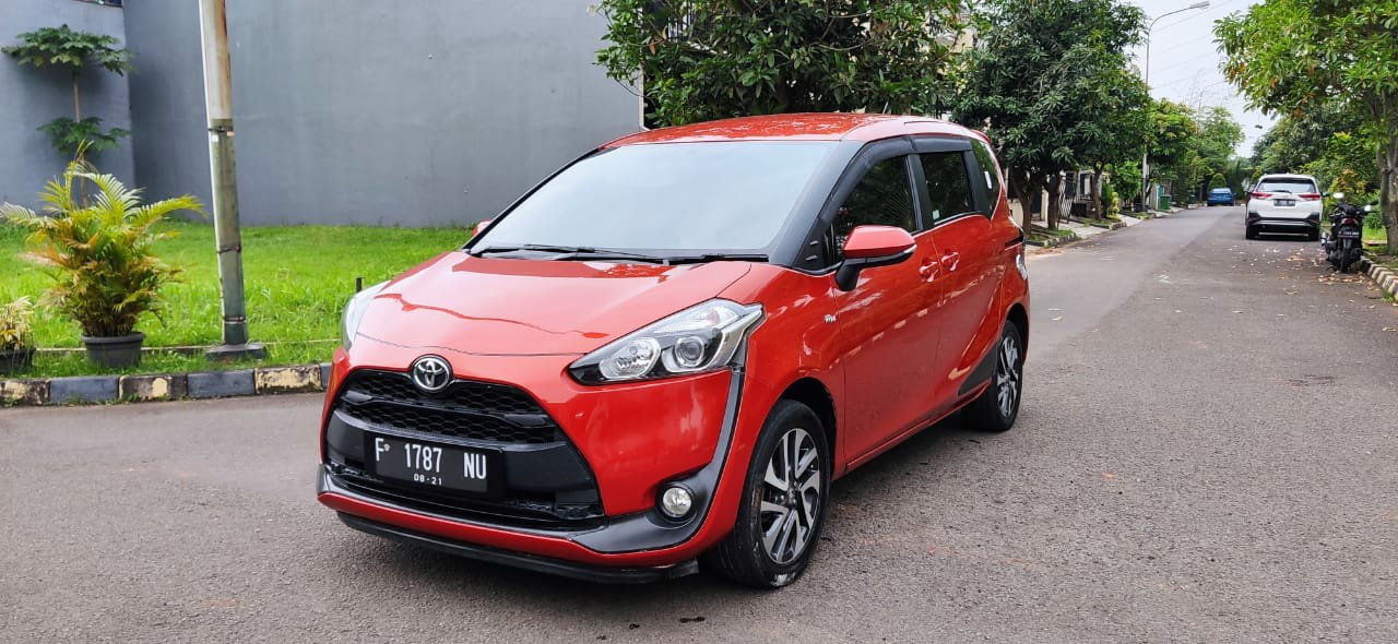2016 Toyota Sienta G MANUAL 2016 Toyota Sienta G MANUAL