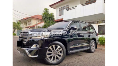 2018 Toyota Land Cruiser VX-R - Mobil Pilihan 2018 Toyota Land Cruiser VX-R - Mobil Pilihan