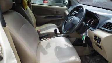 2012 Daihatsu Xenia R DELUXE 1.3 - Warna Favorit, Harga Terjangkau (s-1) 2012 Daihatsu Xenia R DELUXE 1.3 - Warna Favorit, Harga Terjangkau (s-1)