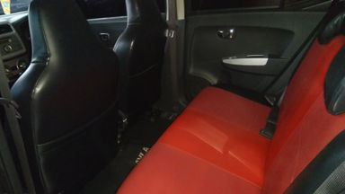 2016 Daihatsu Ayla X - Unit Istimewa (s-5) 2016 Daihatsu Ayla X - Unit Istimewa (s-5)