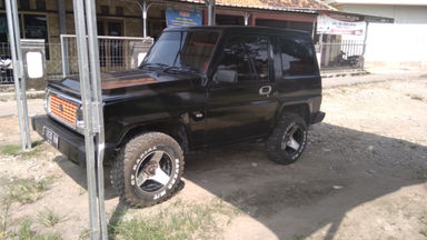 1994 Daihatsu Feroza . - Siap Pakai (s-2) 1994 Daihatsu Feroza . - Siap Pakai (s-2)