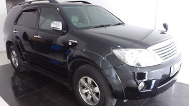2006 Toyota Fortuner G luxury - Kondisi terawat, siap pakai. (s-0) 2006 Toyota Fortuner G luxury - Kondisi terawat, siap pakai. (s-0)