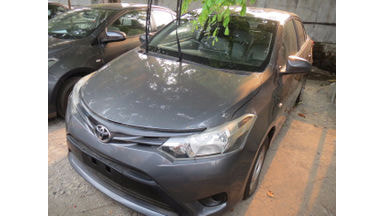 2013 Toyota Limo - Istimewa Siap Pakai (s-0) 2013 Toyota Limo - Istimewa Siap Pakai (s-0)