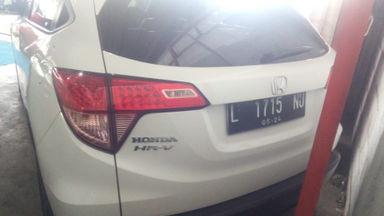 2015 Honda HR-V 1.5 S - Kondisi Mulus Tinggal Pakai (s-5) 2015 Honda HR-V 1.5 S - Kondisi Mulus Tinggal Pakai (s-5)