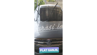 2016 Suzuki Ertiga GL - Mulus mesin Halus 2016 Suzuki Ertiga GL - Mulus mesin Halus