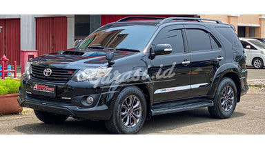 2015 Toyota Fortuner TRD Sportivo VNT 2015 Toyota Fortuner TRD Sportivo VNT