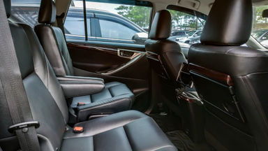 2018 Toyota Kijang Innova Venturer 2.0 - Mobil Pilihan (s-6) 2018 Toyota Kijang Innova Venturer 2.0 - Mobil Pilihan (s-6)