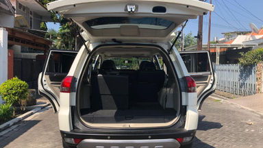 2014 Mitsubishi Pajero Sport VGT Automatic - Putih Istimewa "KM 69rb ", Bs Kredit (s-4) 2014 Mitsubishi Pajero Sport VGT Automatic - Putih Istimewa "KM 69rb ", Bs Kredit (s-4)