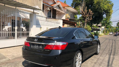 2013 Honda Accord VTIL Automatic - "KM 32rb" Record Service (s-4) 2013 Honda Accord VTIL Automatic - "KM 32rb" Record Service (s-4)