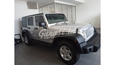 2010 Jeep Wrangler Unlimited sport - Barang Bagus Siap Pakai 2010 Jeep Wrangler Unlimited sport - Barang Bagus Siap Pakai