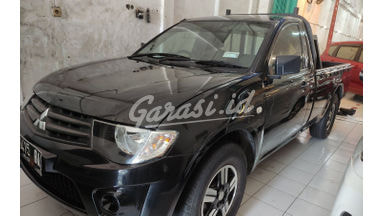 2013 Mitsubishi Strada Triton GLX 2013 Mitsubishi Strada Triton GLX