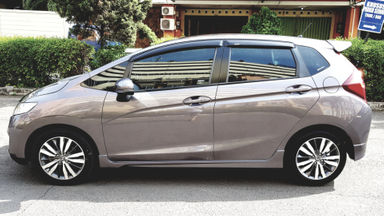 2015 Honda Jazz RS CVT - DP Mulai 15 Juta - Istimewa Full Original (s-6) 2015 Honda Jazz RS CVT - DP Mulai 15 Juta - Istimewa Full Original (s-6)