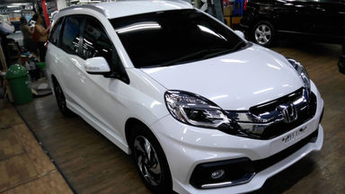2015 Honda Mobilio rs - Putih mulus langsung gas (s-6) 2015 Honda Mobilio rs - Putih mulus langsung gas (s-6)