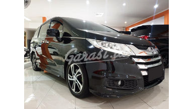 2014 Honda Odyssey 2.4 E - Mobil Pilihan 2014 Honda Odyssey 2.4 E - Mobil Pilihan