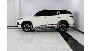 2018 Toyota Fortuner VRZ TRD 2018 Toyota Fortuner VRZ TRD