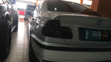 2001 BMW i 318i - Siap Pakai (s-5) 2001 BMW i 318i - Siap Pakai (s-5)