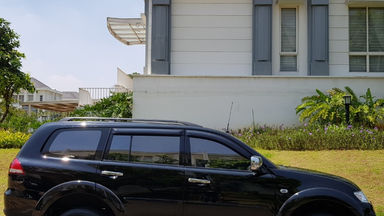 2015 Mitsubishi Pajero Sport EXCEED - Istimewa siap pakai (s-11) 2015 Mitsubishi Pajero Sport EXCEED - Istimewa siap pakai (s-11)