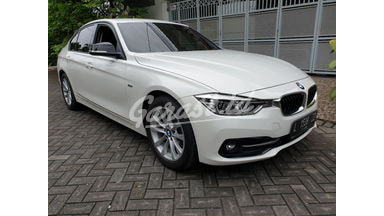2016 BMW 3 Series 320i Sport 2016 BMW 3 Series 320i Sport
