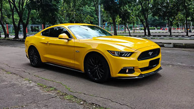 2016 Ford Mustang GT 5.0 - Mobil Pilihan (s-1) 2016 Ford Mustang GT 5.0 - Mobil Pilihan (s-1)