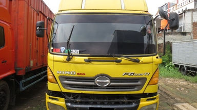 2007 Hino Ranger Truck lohan engkel - Barang Bagus Siap Pakai (s-1) 2007 Hino Ranger Truck lohan engkel - Barang Bagus Siap Pakai (s-1)