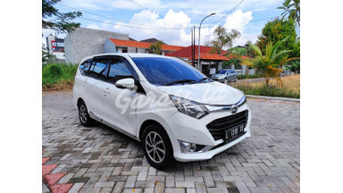 2017 Daihatsu Sigra R DELUXE 2017 Daihatsu Sigra R DELUXE