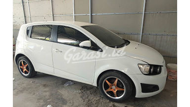 2014 Chevrolet Aveo LT 2014 Chevrolet Aveo LT