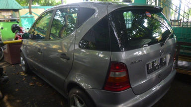 2000 Mercedes Benz A-Class A 140 CLASSIC - Terawat Siap Pakai (s-6) 2000 Mercedes Benz A-Class A 140 CLASSIC - Terawat Siap Pakai (s-6)