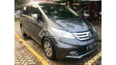 2014 Honda Freed E PSD - Kondisi Istimewa, FACELIFT, Harga Murah 2014 Honda Freed E PSD - Kondisi Istimewa, FACELIFT, Harga Murah