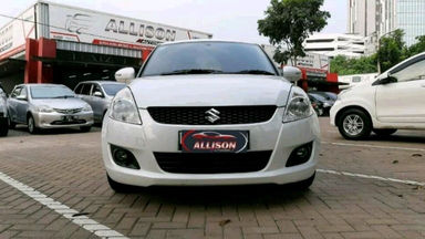 2015 Suzuki Swift GX - istimewa (s-1) 2015 Suzuki Swift GX - istimewa (s-1)