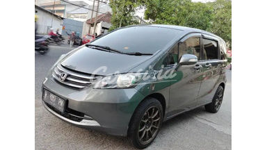 2010 Honda Freed E PSD - Terawat & Siap Pakai 2010 Honda Freed E PSD - Terawat & Siap Pakai