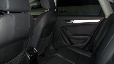 2013 Audi A4 1.8T - Sedan Mewah, Terawat Luar Dalam, Siap Pakai (s-1) 2013 Audi A4 1.8T - Sedan Mewah, Terawat Luar Dalam, Siap Pakai (s-1)