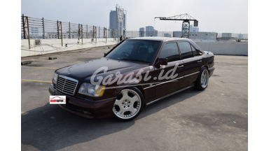 1988 Mercedes Benz E-Class 200E - Istimewa Siap Pakai 1988 Mercedes Benz E-Class 200E - Istimewa Siap Pakai