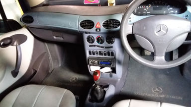 2001 Mercedes Benz A-Class A.140 - Kondisi Istimewa Jarang Pakai (s-5) 2001 Mercedes Benz A-Class A.140 - Kondisi Istimewa Jarang Pakai (s-5)
