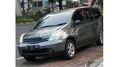 2011 Nissan Grand Livina SV - Harga Nego 2011 Nissan Grand Livina SV - Harga Nego