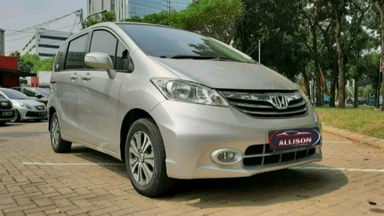 2014 Honda Freed PSD - istimewa (s-1) 2014 Honda Freed PSD - istimewa (s-1)