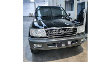 2002 Toyota Land Cruiser VX 2002 Toyota Land Cruiser VX