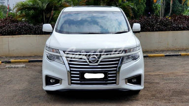 2014 Nissan Elgrand hws 2014 Nissan Elgrand hws