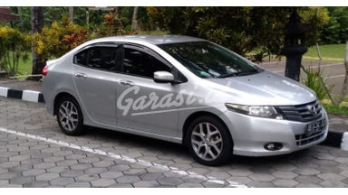 2009 Honda City E - Atas nama Pribadi Siap Pakai 2009 Honda City E - Atas nama Pribadi Siap Pakai