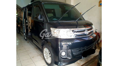 2014 Daihatsu Luxio x 2014 Daihatsu Luxio x